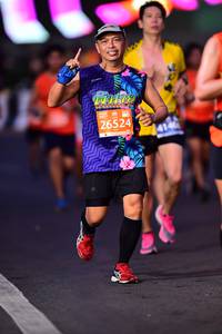 BIB: 524, 26524, 414
                            <button type="button" onclick="openModal(12891258)" class="btn btn-primary btn-sm float-right btn-popup" data-toggle="modal" data-target=".modal-high-quality">
                        <i class="fas fa-shopping-cart"></i> Add to Cart
                    </button>
                                            <button type="button" onclick="isThisMe(12891258, true)" class="btn btn-success btn-sm float-right btn-popup btn-isme hidden" data-toggle="tooltip" data-placement="bottom" title="นี่คือรูปของคุณใช่ไหม คลิกที่นี่เพื่อเอาเข้าอัลบั้ม">
                        <i class="fas fa-plus"></i> Add to album
                    </button>
                    <button type="button" onclick="isThisMe(12891258, false)" class="btn btn-warning btn-sm float-right btn-popup btn-isnotme hidden">
                        <i class="fas fa-ban"></i> Remove from album
                    </button>