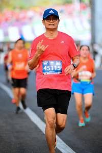 BIB: 45115
                            <button type="button" onclick="openModal(12633651)" class="btn btn-primary btn-sm float-right btn-popup" data-toggle="modal" data-target=".modal-high-quality">
                        <i class="fas fa-shopping-cart"></i> Add to Cart
                    </button>
                                            <button type="button" onclick="isThisMe(12633651, true)" class="btn btn-success btn-sm float-right btn-popup btn-isme hidden" data-toggle="tooltip" data-placement="bottom" title="นี่คือรูปของคุณใช่ไหม คลิกที่นี่เพื่อเอาเข้าอัลบั้ม">
                        <i class="fas fa-plus"></i> Add to album
                    </button>
                    <button type="button" onclick="isThisMe(12633651, false)" class="btn btn-warning btn-sm float-right btn-popup btn-isnotme hidden">
                        <i class="fas fa-ban"></i> Remove from album
                    </button>