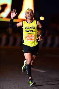 BIB: 612234, 20260
                            <button type="button" onclick="openModal(12898160)" class="btn btn-primary btn-sm float-right btn-popup" data-toggle="modal" data-target=".modal-high-quality">
                        <i class="fas fa-shopping-cart"></i> Add to Cart
                    </button>
                                            <button type="button" onclick="isThisMe(12898160, true)" class="btn btn-success btn-sm float-right btn-popup btn-isme hidden" data-toggle="tooltip" data-placement="bottom" title="นี่คือรูปของคุณใช่ไหม คลิกที่นี่เพื่อเอาเข้าอัลบั้ม">
                        <i class="fas fa-plus"></i> Add to album
                    </button>
                    <button type="button" onclick="isThisMe(12898160, false)" class="btn btn-warning btn-sm float-right btn-popup btn-isnotme hidden">
                        <i class="fas fa-ban"></i> Remove from album
                    </button>