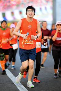 BIB: 21950, 3396
                            <button type="button" onclick="openModal(12729579)" class="btn btn-primary btn-sm float-right btn-popup" data-toggle="modal" data-target=".modal-high-quality">
                        <i class="fas fa-shopping-cart"></i> Add to Cart
                    </button>
                                            <button type="button" onclick="isThisMe(12729579, true)" class="btn btn-success btn-sm float-right btn-popup btn-isme hidden" data-toggle="tooltip" data-placement="bottom" title="นี่คือรูปของคุณใช่ไหม คลิกที่นี่เพื่อเอาเข้าอัลบั้ม">
                        <i class="fas fa-plus"></i> Add to album
                    </button>
                    <button type="button" onclick="isThisMe(12729579, false)" class="btn btn-warning btn-sm float-right btn-popup btn-isnotme hidden">
                        <i class="fas fa-ban"></i> Remove from album
                    </button>