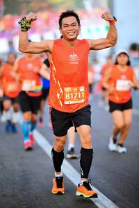 BIB: 81711
                            <button type="button" onclick="openModal(12634086)" class="btn btn-primary btn-sm float-right btn-popup" data-toggle="modal" data-target=".modal-high-quality">
                        <i class="fas fa-shopping-cart"></i> Add to Cart
                    </button>
                                            <button type="button" onclick="isThisMe(12634086, true)" class="btn btn-success btn-sm float-right btn-popup btn-isme hidden" data-toggle="tooltip" data-placement="bottom" title="นี่คือรูปของคุณใช่ไหม คลิกที่นี่เพื่อเอาเข้าอัลบั้ม">
                        <i class="fas fa-plus"></i> Add to album
                    </button>
                    <button type="button" onclick="isThisMe(12634086, false)" class="btn btn-warning btn-sm float-right btn-popup btn-isnotme hidden">
                        <i class="fas fa-ban"></i> Remove from album
                    </button>