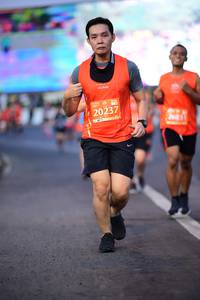 BIB: 20237
                            <button type="button" onclick="openModal(12786749)" class="btn btn-primary btn-sm float-right btn-popup" data-toggle="modal" data-target=".modal-high-quality">
                        <i class="fas fa-shopping-cart"></i> Add to Cart
                    </button>
                                            <button type="button" onclick="isThisMe(12786749, true)" class="btn btn-success btn-sm float-right btn-popup btn-isme hidden" data-toggle="tooltip" data-placement="bottom" title="นี่คือรูปของคุณใช่ไหม คลิกที่นี่เพื่อเอาเข้าอัลบั้ม">
                        <i class="fas fa-plus"></i> Add to album
                    </button>
                    <button type="button" onclick="isThisMe(12786749, false)" class="btn btn-warning btn-sm float-right btn-popup btn-isnotme hidden">
                        <i class="fas fa-ban"></i> Remove from album
                    </button>