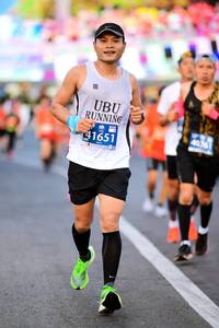 BIB: 4061, 41651
                            <button type="button" onclick="openModal(12633515)" class="btn btn-primary btn-sm float-right btn-popup" data-toggle="modal" data-target=".modal-high-quality">
                        <i class="fas fa-shopping-cart"></i> Add to Cart
                    </button>
                                            <button type="button" onclick="isThisMe(12633515, true)" class="btn btn-success btn-sm float-right btn-popup btn-isme hidden" data-toggle="tooltip" data-placement="bottom" title="นี่คือรูปของคุณใช่ไหม คลิกที่นี่เพื่อเอาเข้าอัลบั้ม">
                        <i class="fas fa-plus"></i> Add to album
                    </button>
                    <button type="button" onclick="isThisMe(12633515, false)" class="btn btn-warning btn-sm float-right btn-popup btn-isnotme hidden">
                        <i class="fas fa-ban"></i> Remove from album
                    </button>