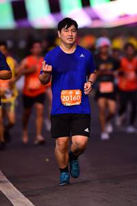 BIB: 20160
                            <button type="button" onclick="openModal(12899592)" class="btn btn-primary btn-sm float-right btn-popup" data-toggle="modal" data-target=".modal-high-quality">
                        <i class="fas fa-shopping-cart"></i> Add to Cart
                    </button>
                                            <button type="button" onclick="isThisMe(12899592, true)" class="btn btn-success btn-sm float-right btn-popup btn-isme hidden" data-toggle="tooltip" data-placement="bottom" title="นี่คือรูปของคุณใช่ไหม คลิกที่นี่เพื่อเอาเข้าอัลบั้ม">
                        <i class="fas fa-plus"></i> Add to album
                    </button>
                    <button type="button" onclick="isThisMe(12899592, false)" class="btn btn-warning btn-sm float-right btn-popup btn-isnotme hidden">
                        <i class="fas fa-ban"></i> Remove from album
                    </button>