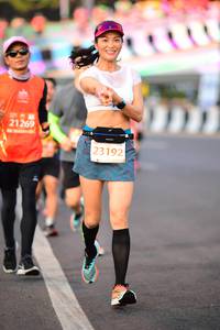 BIB: 21269, 23192
                            <button type="button" onclick="openModal(12787110)" class="btn btn-primary btn-sm float-right btn-popup" data-toggle="modal" data-target=".modal-high-quality">
                        <i class="fas fa-shopping-cart"></i> Add to Cart
                    </button>
                                            <button type="button" onclick="isThisMe(12787110, true)" class="btn btn-success btn-sm float-right btn-popup btn-isme hidden" data-toggle="tooltip" data-placement="bottom" title="นี่คือรูปของคุณใช่ไหม คลิกที่นี่เพื่อเอาเข้าอัลบั้ม">
                        <i class="fas fa-plus"></i> Add to album
                    </button>
                    <button type="button" onclick="isThisMe(12787110, false)" class="btn btn-warning btn-sm float-right btn-popup btn-isnotme hidden">
                        <i class="fas fa-ban"></i> Remove from album
                    </button>