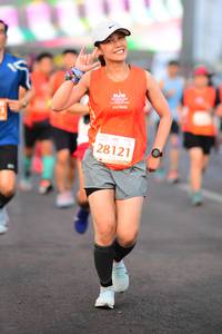 BIB: 28121
                            <button type="button" onclick="openModal(12787286)" class="btn btn-primary btn-sm float-right btn-popup" data-toggle="modal" data-target=".modal-high-quality">
                        <i class="fas fa-shopping-cart"></i> Add to Cart
                    </button>
                                            <button type="button" onclick="isThisMe(12787286, true)" class="btn btn-success btn-sm float-right btn-popup btn-isme hidden" data-toggle="tooltip" data-placement="bottom" title="นี่คือรูปของคุณใช่ไหม คลิกที่นี่เพื่อเอาเข้าอัลบั้ม">
                        <i class="fas fa-plus"></i> Add to album
                    </button>
                    <button type="button" onclick="isThisMe(12787286, false)" class="btn btn-warning btn-sm float-right btn-popup btn-isnotme hidden">
                        <i class="fas fa-ban"></i> Remove from album
                    </button>