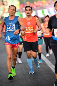 BIB: 44198, 20739
                            <button type="button" onclick="openModal(12891467)" class="btn btn-primary btn-sm float-right btn-popup" data-toggle="modal" data-target=".modal-high-quality">
                        <i class="fas fa-shopping-cart"></i> Add to Cart
                    </button>
                                            <button type="button" onclick="isThisMe(12891467, true)" class="btn btn-success btn-sm float-right btn-popup btn-isme hidden" data-toggle="tooltip" data-placement="bottom" title="นี่คือรูปของคุณใช่ไหม คลิกที่นี่เพื่อเอาเข้าอัลบั้ม">
                        <i class="fas fa-plus"></i> Add to album
                    </button>
                    <button type="button" onclick="isThisMe(12891467, false)" class="btn btn-warning btn-sm float-right btn-popup btn-isnotme hidden">
                        <i class="fas fa-ban"></i> Remove from album
                    </button>