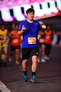 BIB: 20160
                            <button type="button" onclick="openModal(12899598)" class="btn btn-primary btn-sm float-right btn-popup" data-toggle="modal" data-target=".modal-high-quality">
                        <i class="fas fa-shopping-cart"></i> Add to Cart
                    </button>
                                            <button type="button" onclick="isThisMe(12899598, true)" class="btn btn-success btn-sm float-right btn-popup btn-isme hidden" data-toggle="tooltip" data-placement="bottom" title="นี่คือรูปของคุณใช่ไหม คลิกที่นี่เพื่อเอาเข้าอัลบั้ม">
                        <i class="fas fa-plus"></i> Add to album
                    </button>
                    <button type="button" onclick="isThisMe(12899598, false)" class="btn btn-warning btn-sm float-right btn-popup btn-isnotme hidden">
                        <i class="fas fa-ban"></i> Remove from album
                    </button>