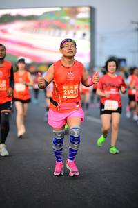BIB: 21914
                            <button type="button" onclick="openModal(12483743)" class="btn btn-primary btn-sm float-right btn-popup" data-toggle="modal" data-target=".modal-high-quality">
                        <i class="fas fa-shopping-cart"></i> Add to Cart
                    </button>
                                            <button type="button" onclick="isThisMe(12483743, true)" class="btn btn-success btn-sm float-right btn-popup btn-isme hidden" data-toggle="tooltip" data-placement="bottom" title="นี่คือรูปของคุณใช่ไหม คลิกที่นี่เพื่อเอาเข้าอัลบั้ม">
                        <i class="fas fa-plus"></i> Add to album
                    </button>
                    <button type="button" onclick="isThisMe(12483743, false)" class="btn btn-warning btn-sm float-right btn-popup btn-isnotme hidden">
                        <i class="fas fa-ban"></i> Remove from album
                    </button>