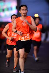 BIB: 8183, 25957
                            <button type="button" onclick="openModal(12797880)" class="btn btn-primary btn-sm float-right btn-popup" data-toggle="modal" data-target=".modal-high-quality">
                        <i class="fas fa-shopping-cart"></i> Add to Cart
                    </button>
                                            <button type="button" onclick="isThisMe(12797880, true)" class="btn btn-success btn-sm float-right btn-popup btn-isme hidden" data-toggle="tooltip" data-placement="bottom" title="นี่คือรูปของคุณใช่ไหม คลิกที่นี่เพื่อเอาเข้าอัลบั้ม">
                        <i class="fas fa-plus"></i> Add to album
                    </button>
                    <button type="button" onclick="isThisMe(12797880, false)" class="btn btn-warning btn-sm float-right btn-popup btn-isnotme hidden">
                        <i class="fas fa-ban"></i> Remove from album
                    </button>