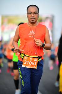 BIB: 21065
                            <button type="button" onclick="openModal(12026239)" class="btn btn-primary btn-sm float-right btn-popup" data-toggle="modal" data-target=".modal-high-quality">
                        <i class="fas fa-shopping-cart"></i> Add to Cart
                    </button>
                                            <button type="button" onclick="isThisMe(12026239, true)" class="btn btn-success btn-sm float-right btn-popup btn-isme hidden" data-toggle="tooltip" data-placement="bottom" title="นี่คือรูปของคุณใช่ไหม คลิกที่นี่เพื่อเอาเข้าอัลบั้ม">
                        <i class="fas fa-plus"></i> Add to album
                    </button>
                    <button type="button" onclick="isThisMe(12026239, false)" class="btn btn-warning btn-sm float-right btn-popup btn-isnotme hidden">
                        <i class="fas fa-ban"></i> Remove from album
                    </button>