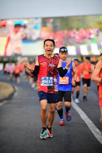 BIB: 20452, 40635
                            <button type="button" onclick="openModal(12488735)" class="btn btn-primary btn-sm float-right btn-popup" data-toggle="modal" data-target=".modal-high-quality">
                        <i class="fas fa-shopping-cart"></i> Add to Cart
                    </button>
                                            <button type="button" onclick="isThisMe(12488735, true)" class="btn btn-success btn-sm float-right btn-popup btn-isme hidden" data-toggle="tooltip" data-placement="bottom" title="นี่คือรูปของคุณใช่ไหม คลิกที่นี่เพื่อเอาเข้าอัลบั้ม">
                        <i class="fas fa-plus"></i> Add to album
                    </button>
                    <button type="button" onclick="isThisMe(12488735, false)" class="btn btn-warning btn-sm float-right btn-popup btn-isnotme hidden">
                        <i class="fas fa-ban"></i> Remove from album
                    </button>