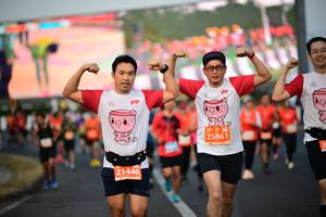 BIB: 25861, 21446
                            <button type="button" onclick="openModal(12487926)" class="btn btn-primary btn-sm float-right btn-popup" data-toggle="modal" data-target=".modal-high-quality">
                        <i class="fas fa-shopping-cart"></i> Add to Cart
                    </button>
                                            <button type="button" onclick="isThisMe(12487926, true)" class="btn btn-success btn-sm float-right btn-popup btn-isme hidden" data-toggle="tooltip" data-placement="bottom" title="นี่คือรูปของคุณใช่ไหม คลิกที่นี่เพื่อเอาเข้าอัลบั้ม">
                        <i class="fas fa-plus"></i> Add to album
                    </button>
                    <button type="button" onclick="isThisMe(12487926, false)" class="btn btn-warning btn-sm float-right btn-popup btn-isnotme hidden">
                        <i class="fas fa-ban"></i> Remove from album
                    </button>