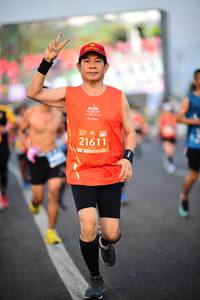 BIB: 21611
                            <button type="button" onclick="openModal(12488343)" class="btn btn-primary btn-sm float-right btn-popup" data-toggle="modal" data-target=".modal-high-quality">
                        <i class="fas fa-shopping-cart"></i> Add to Cart
                    </button>
                                            <button type="button" onclick="isThisMe(12488343, true)" class="btn btn-success btn-sm float-right btn-popup btn-isme hidden" data-toggle="tooltip" data-placement="bottom" title="นี่คือรูปของคุณใช่ไหม คลิกที่นี่เพื่อเอาเข้าอัลบั้ม">
                        <i class="fas fa-plus"></i> Add to album
                    </button>
                    <button type="button" onclick="isThisMe(12488343, false)" class="btn btn-warning btn-sm float-right btn-popup btn-isnotme hidden">
                        <i class="fas fa-ban"></i> Remove from album
                    </button>