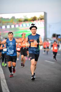 BIB: 21077, 41961
                            <button type="button" onclick="openModal(12483297)" class="btn btn-primary btn-sm float-right btn-popup" data-toggle="modal" data-target=".modal-high-quality">
                        <i class="fas fa-shopping-cart"></i> Add to Cart
                    </button>
                                            <button type="button" onclick="isThisMe(12483297, true)" class="btn btn-success btn-sm float-right btn-popup btn-isme hidden" data-toggle="tooltip" data-placement="bottom" title="นี่คือรูปของคุณใช่ไหม คลิกที่นี่เพื่อเอาเข้าอัลบั้ม">
                        <i class="fas fa-plus"></i> Add to album
                    </button>
                    <button type="button" onclick="isThisMe(12483297, false)" class="btn btn-warning btn-sm float-right btn-popup btn-isnotme hidden">
                        <i class="fas fa-ban"></i> Remove from album
                    </button>
