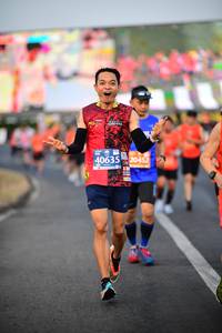 BIB: 40635, 20452
                            <button type="button" onclick="openModal(12488737)" class="btn btn-primary btn-sm float-right btn-popup" data-toggle="modal" data-target=".modal-high-quality">
                        <i class="fas fa-shopping-cart"></i> Add to Cart
                    </button>
                                            <button type="button" onclick="isThisMe(12488737, true)" class="btn btn-success btn-sm float-right btn-popup btn-isme hidden" data-toggle="tooltip" data-placement="bottom" title="นี่คือรูปของคุณใช่ไหม คลิกที่นี่เพื่อเอาเข้าอัลบั้ม">
                        <i class="fas fa-plus"></i> Add to album
                    </button>
                    <button type="button" onclick="isThisMe(12488737, false)" class="btn btn-warning btn-sm float-right btn-popup btn-isnotme hidden">
                        <i class="fas fa-ban"></i> Remove from album
                    </button>
