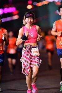 BIB: 2801
                            <button type="button" onclick="openModal(11912398)" class="btn btn-primary btn-sm float-right btn-popup" data-toggle="modal" data-target=".modal-high-quality">
                        <i class="fas fa-shopping-cart"></i> Add to Cart
                    </button>
                                            <button type="button" onclick="isThisMe(11912398, true)" class="btn btn-success btn-sm float-right btn-popup btn-isme hidden" data-toggle="tooltip" data-placement="bottom" title="นี่คือรูปของคุณใช่ไหม คลิกที่นี่เพื่อเอาเข้าอัลบั้ม">
                        <i class="fas fa-plus"></i> Add to album
                    </button>
                    <button type="button" onclick="isThisMe(11912398, false)" class="btn btn-warning btn-sm float-right btn-popup btn-isnotme hidden">
                        <i class="fas fa-ban"></i> Remove from album
                    </button>