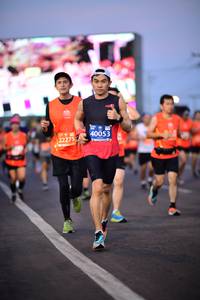 BIB: 40053, 22275
                            <button type="button" onclick="openModal(12478062)" class="btn btn-primary btn-sm float-right btn-popup" data-toggle="modal" data-target=".modal-high-quality">
                        <i class="fas fa-shopping-cart"></i> Add to Cart
                    </button>
                                            <button type="button" onclick="isThisMe(12478062, true)" class="btn btn-success btn-sm float-right btn-popup btn-isme hidden" data-toggle="tooltip" data-placement="bottom" title="นี่คือรูปของคุณใช่ไหม คลิกที่นี่เพื่อเอาเข้าอัลบั้ม">
                        <i class="fas fa-plus"></i> Add to album
                    </button>
                    <button type="button" onclick="isThisMe(12478062, false)" class="btn btn-warning btn-sm float-right btn-popup btn-isnotme hidden">
                        <i class="fas fa-ban"></i> Remove from album
                    </button>