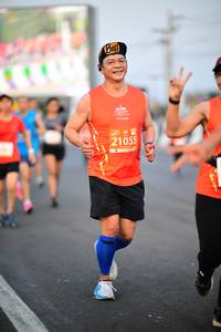 BIB: 21055
                            <button type="button" onclick="openModal(12024380)" class="btn btn-primary btn-sm float-right btn-popup" data-toggle="modal" data-target=".modal-high-quality">
                        <i class="fas fa-shopping-cart"></i> Add to Cart
                    </button>
                                            <button type="button" onclick="isThisMe(12024380, true)" class="btn btn-success btn-sm float-right btn-popup btn-isme hidden" data-toggle="tooltip" data-placement="bottom" title="นี่คือรูปของคุณใช่ไหม คลิกที่นี่เพื่อเอาเข้าอัลบั้ม">
                        <i class="fas fa-plus"></i> Add to album
                    </button>
                    <button type="button" onclick="isThisMe(12024380, false)" class="btn btn-warning btn-sm float-right btn-popup btn-isnotme hidden">
                        <i class="fas fa-ban"></i> Remove from album
                    </button>