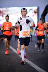 BIB: 215, 25994
                            <button type="button" onclick="openModal(12478157)" class="btn btn-primary btn-sm float-right btn-popup" data-toggle="modal" data-target=".modal-high-quality">
                        <i class="fas fa-shopping-cart"></i> Add to Cart
                    </button>
                                            <button type="button" onclick="isThisMe(12478157, true)" class="btn btn-success btn-sm float-right btn-popup btn-isme hidden" data-toggle="tooltip" data-placement="bottom" title="นี่คือรูปของคุณใช่ไหม คลิกที่นี่เพื่อเอาเข้าอัลบั้ม">
                        <i class="fas fa-plus"></i> Add to album
                    </button>
                    <button type="button" onclick="isThisMe(12478157, false)" class="btn btn-warning btn-sm float-right btn-popup btn-isnotme hidden">
                        <i class="fas fa-ban"></i> Remove from album
                    </button>