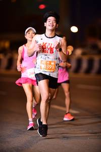 BIB: 0391, 286
                            <button type="button" onclick="openModal(11836567)" class="btn btn-primary btn-sm float-right btn-popup" data-toggle="modal" data-target=".modal-high-quality">
                        <i class="fas fa-shopping-cart"></i> Add to Cart
                    </button>
                                            <button type="button" onclick="isThisMe(11836567, true)" class="btn btn-success btn-sm float-right btn-popup btn-isme hidden" data-toggle="tooltip" data-placement="bottom" title="นี่คือรูปของคุณใช่ไหม คลิกที่นี่เพื่อเอาเข้าอัลบั้ม">
                        <i class="fas fa-plus"></i> Add to album
                    </button>
                    <button type="button" onclick="isThisMe(11836567, false)" class="btn btn-warning btn-sm float-right btn-popup btn-isnotme hidden">
                        <i class="fas fa-ban"></i> Remove from album
                    </button>