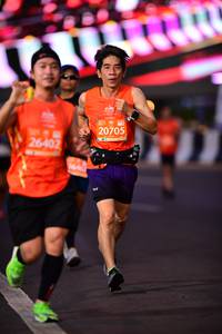 BIB: 20705, 26402
                            <button type="button" onclick="openModal(12474693)" class="btn btn-primary btn-sm float-right btn-popup" data-toggle="modal" data-target=".modal-high-quality">
                        <i class="fas fa-shopping-cart"></i> Add to Cart
                    </button>
                                            <button type="button" onclick="isThisMe(12474693, true)" class="btn btn-success btn-sm float-right btn-popup btn-isme hidden" data-toggle="tooltip" data-placement="bottom" title="นี่คือรูปของคุณใช่ไหม คลิกที่นี่เพื่อเอาเข้าอัลบั้ม">
                        <i class="fas fa-plus"></i> Add to album
                    </button>
                    <button type="button" onclick="isThisMe(12474693, false)" class="btn btn-warning btn-sm float-right btn-popup btn-isnotme hidden">
                        <i class="fas fa-ban"></i> Remove from album
                    </button>