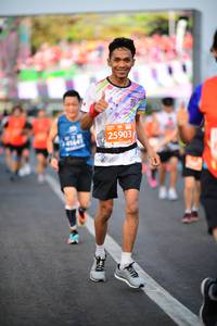 BIB: 25903, 41641
                            <button type="button" onclick="openModal(12488868)" class="btn btn-primary btn-sm float-right btn-popup" data-toggle="modal" data-target=".modal-high-quality">
                        <i class="fas fa-shopping-cart"></i> Add to Cart
                    </button>
                                            <button type="button" onclick="isThisMe(12488868, true)" class="btn btn-success btn-sm float-right btn-popup btn-isme hidden" data-toggle="tooltip" data-placement="bottom" title="นี่คือรูปของคุณใช่ไหม คลิกที่นี่เพื่อเอาเข้าอัลบั้ม">
                        <i class="fas fa-plus"></i> Add to album
                    </button>
                    <button type="button" onclick="isThisMe(12488868, false)" class="btn btn-warning btn-sm float-right btn-popup btn-isnotme hidden">
                        <i class="fas fa-ban"></i> Remove from album
                    </button>