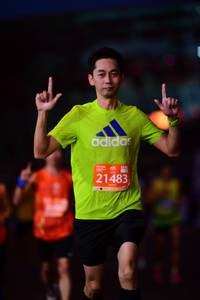 BIB: 21483
                            <button type="button" onclick="openModal(11926316)" class="btn btn-primary btn-sm float-right btn-popup" data-toggle="modal" data-target=".modal-high-quality">
                        <i class="fas fa-shopping-cart"></i> Add to Cart
                    </button>
                                            <button type="button" onclick="isThisMe(11926316, true)" class="btn btn-success btn-sm float-right btn-popup btn-isme hidden" data-toggle="tooltip" data-placement="bottom" title="นี่คือรูปของคุณใช่ไหม คลิกที่นี่เพื่อเอาเข้าอัลบั้ม">
                        <i class="fas fa-plus"></i> Add to album
                    </button>
                    <button type="button" onclick="isThisMe(11926316, false)" class="btn btn-warning btn-sm float-right btn-popup btn-isnotme hidden">
                        <i class="fas fa-ban"></i> Remove from album
                    </button>