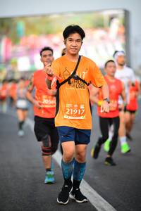 BIB: 2054, 21917
                            <button type="button" onclick="openModal(12023824)" class="btn btn-primary btn-sm float-right btn-popup" data-toggle="modal" data-target=".modal-high-quality">
                        <i class="fas fa-shopping-cart"></i> Add to Cart
                    </button>
                                            <button type="button" onclick="isThisMe(12023824, true)" class="btn btn-success btn-sm float-right btn-popup btn-isme hidden" data-toggle="tooltip" data-placement="bottom" title="นี่คือรูปของคุณใช่ไหม คลิกที่นี่เพื่อเอาเข้าอัลบั้ม">
                        <i class="fas fa-plus"></i> Add to album
                    </button>
                    <button type="button" onclick="isThisMe(12023824, false)" class="btn btn-warning btn-sm float-right btn-popup btn-isnotme hidden">
                        <i class="fas fa-ban"></i> Remove from album
                    </button>