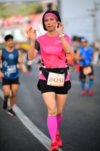 BIB: 24253
                            <button type="button" onclick="openModal(11685512)" class="btn btn-primary btn-sm float-right btn-popup" data-toggle="modal" data-target=".modal-high-quality">
                        <i class="fas fa-shopping-cart"></i> Add to Cart
                    </button>
                                            <button type="button" onclick="isThisMe(11685512, true)" class="btn btn-success btn-sm float-right btn-popup btn-isme hidden" data-toggle="tooltip" data-placement="bottom" title="นี่คือรูปของคุณใช่ไหม คลิกที่นี่เพื่อเอาเข้าอัลบั้ม">
                        <i class="fas fa-plus"></i> Add to album
                    </button>
                    <button type="button" onclick="isThisMe(11685512, false)" class="btn btn-warning btn-sm float-right btn-popup btn-isnotme hidden">
                        <i class="fas fa-ban"></i> Remove from album
                    </button>