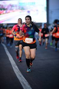 BIB: 680, 23876
                            <button type="button" onclick="openModal(12479953)" class="btn btn-primary btn-sm float-right btn-popup" data-toggle="modal" data-target=".modal-high-quality">
                        <i class="fas fa-shopping-cart"></i> Add to Cart
                    </button>
                                            <button type="button" onclick="isThisMe(12479953, true)" class="btn btn-success btn-sm float-right btn-popup btn-isme hidden" data-toggle="tooltip" data-placement="bottom" title="นี่คือรูปของคุณใช่ไหม คลิกที่นี่เพื่อเอาเข้าอัลบั้ม">
                        <i class="fas fa-plus"></i> Add to album
                    </button>
                    <button type="button" onclick="isThisMe(12479953, false)" class="btn btn-warning btn-sm float-right btn-popup btn-isnotme hidden">
                        <i class="fas fa-ban"></i> Remove from album
                    </button>