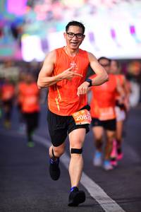 BIB: 2082
                            <button type="button" onclick="openModal(12475569)" class="btn btn-primary btn-sm float-right btn-popup" data-toggle="modal" data-target=".modal-high-quality">
                        <i class="fas fa-shopping-cart"></i> Add to Cart
                    </button>
                                            <button type="button" onclick="isThisMe(12475569, true)" class="btn btn-success btn-sm float-right btn-popup btn-isme hidden" data-toggle="tooltip" data-placement="bottom" title="นี่คือรูปของคุณใช่ไหม คลิกที่นี่เพื่อเอาเข้าอัลบั้ม">
                        <i class="fas fa-plus"></i> Add to album
                    </button>
                    <button type="button" onclick="isThisMe(12475569, false)" class="btn btn-warning btn-sm float-right btn-popup btn-isnotme hidden">
                        <i class="fas fa-ban"></i> Remove from album
                    </button>