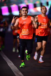 BIB: 21991, 20537
                            <button type="button" onclick="openModal(12797807)" class="btn btn-primary btn-sm float-right btn-popup" data-toggle="modal" data-target=".modal-high-quality">
                        <i class="fas fa-shopping-cart"></i> Add to Cart
                    </button>
                                            <button type="button" onclick="isThisMe(12797807, true)" class="btn btn-success btn-sm float-right btn-popup btn-isme hidden" data-toggle="tooltip" data-placement="bottom" title="นี่คือรูปของคุณใช่ไหม คลิกที่นี่เพื่อเอาเข้าอัลบั้ม">
                        <i class="fas fa-plus"></i> Add to album
                    </button>
                    <button type="button" onclick="isThisMe(12797807, false)" class="btn btn-warning btn-sm float-right btn-popup btn-isnotme hidden">
                        <i class="fas fa-ban"></i> Remove from album
                    </button>