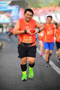 BIB: 22830
                            <button type="button" onclick="openModal(12490120)" class="btn btn-primary btn-sm float-right btn-popup" data-toggle="modal" data-target=".modal-high-quality">
                        <i class="fas fa-shopping-cart"></i> Add to Cart
                    </button>
                                            <button type="button" onclick="isThisMe(12490120, true)" class="btn btn-success btn-sm float-right btn-popup btn-isme hidden" data-toggle="tooltip" data-placement="bottom" title="นี่คือรูปของคุณใช่ไหม คลิกที่นี่เพื่อเอาเข้าอัลบั้ม">
                        <i class="fas fa-plus"></i> Add to album
                    </button>
                    <button type="button" onclick="isThisMe(12490120, false)" class="btn btn-warning btn-sm float-right btn-popup btn-isnotme hidden">
                        <i class="fas fa-ban"></i> Remove from album
                    </button>