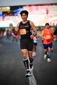 BIB: 22134
                            <button type="button" onclick="openModal(12483923)" class="btn btn-primary btn-sm float-right btn-popup" data-toggle="modal" data-target=".modal-high-quality">
                        <i class="fas fa-shopping-cart"></i> Add to Cart
                    </button>
                                            <button type="button" onclick="isThisMe(12483923, true)" class="btn btn-success btn-sm float-right btn-popup btn-isme hidden" data-toggle="tooltip" data-placement="bottom" title="นี่คือรูปของคุณใช่ไหม คลิกที่นี่เพื่อเอาเข้าอัลบั้ม">
                        <i class="fas fa-plus"></i> Add to album
                    </button>
                    <button type="button" onclick="isThisMe(12483923, false)" class="btn btn-warning btn-sm float-right btn-popup btn-isnotme hidden">
                        <i class="fas fa-ban"></i> Remove from album
                    </button>