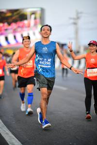 BIB: 44396, 28084
                            <button type="button" onclick="openModal(12024364)" class="btn btn-primary btn-sm float-right btn-popup" data-toggle="modal" data-target=".modal-high-quality">
                        <i class="fas fa-shopping-cart"></i> Add to Cart
                    </button>
                                            <button type="button" onclick="isThisMe(12024364, true)" class="btn btn-success btn-sm float-right btn-popup btn-isme hidden" data-toggle="tooltip" data-placement="bottom" title="นี่คือรูปของคุณใช่ไหม คลิกที่นี่เพื่อเอาเข้าอัลบั้ม">
                        <i class="fas fa-plus"></i> Add to album
                    </button>
                    <button type="button" onclick="isThisMe(12024364, false)" class="btn btn-warning btn-sm float-right btn-popup btn-isnotme hidden">
                        <i class="fas fa-ban"></i> Remove from album
                    </button>