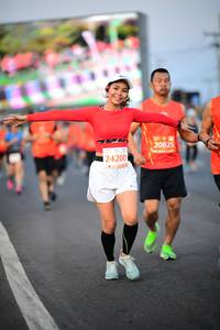 BIB: 20825, 124200
                            <button type="button" onclick="openModal(12481935)" class="btn btn-primary btn-sm float-right btn-popup" data-toggle="modal" data-target=".modal-high-quality">
                        <i class="fas fa-shopping-cart"></i> Add to Cart
                    </button>
                                            <button type="button" onclick="isThisMe(12481935, true)" class="btn btn-success btn-sm float-right btn-popup btn-isme hidden" data-toggle="tooltip" data-placement="bottom" title="นี่คือรูปของคุณใช่ไหม คลิกที่นี่เพื่อเอาเข้าอัลบั้ม">
                        <i class="fas fa-plus"></i> Add to album
                    </button>
                    <button type="button" onclick="isThisMe(12481935, false)" class="btn btn-warning btn-sm float-right btn-popup btn-isnotme hidden">
                        <i class="fas fa-ban"></i> Remove from album
                    </button>