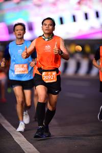 BIB: 25801, 20921
                            <button type="button" onclick="openModal(12473797)" class="btn btn-primary btn-sm float-right btn-popup" data-toggle="modal" data-target=".modal-high-quality">
                        <i class="fas fa-shopping-cart"></i> Add to Cart
                    </button>
                                            <button type="button" onclick="isThisMe(12473797, true)" class="btn btn-success btn-sm float-right btn-popup btn-isme hidden" data-toggle="tooltip" data-placement="bottom" title="นี่คือรูปของคุณใช่ไหม คลิกที่นี่เพื่อเอาเข้าอัลบั้ม">
                        <i class="fas fa-plus"></i> Add to album
                    </button>
                    <button type="button" onclick="isThisMe(12473797, false)" class="btn btn-warning btn-sm float-right btn-popup btn-isnotme hidden">
                        <i class="fas fa-ban"></i> Remove from album
                    </button>