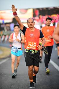 BIB: 7780, 21629, 40051
                            <button type="button" onclick="openModal(12021874)" class="btn btn-primary btn-sm float-right btn-popup" data-toggle="modal" data-target=".modal-high-quality">
                        <i class="fas fa-shopping-cart"></i> Add to Cart
                    </button>
                                            <button type="button" onclick="isThisMe(12021874, true)" class="btn btn-success btn-sm float-right btn-popup btn-isme hidden" data-toggle="tooltip" data-placement="bottom" title="นี่คือรูปของคุณใช่ไหม คลิกที่นี่เพื่อเอาเข้าอัลบั้ม">
                        <i class="fas fa-plus"></i> Add to album
                    </button>
                    <button type="button" onclick="isThisMe(12021874, false)" class="btn btn-warning btn-sm float-right btn-popup btn-isnotme hidden">
                        <i class="fas fa-ban"></i> Remove from album
                    </button>