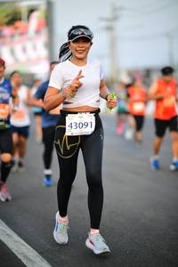 BIB: 140, 43091
                            <button type="button" onclick="openModal(11660531)" class="btn btn-primary btn-sm float-right btn-popup" data-toggle="modal" data-target=".modal-high-quality">
                        <i class="fas fa-shopping-cart"></i> Add to Cart
                    </button>
                                            <button type="button" onclick="isThisMe(11660531, true)" class="btn btn-success btn-sm float-right btn-popup btn-isme hidden" data-toggle="tooltip" data-placement="bottom" title="นี่คือรูปของคุณใช่ไหม คลิกที่นี่เพื่อเอาเข้าอัลบั้ม">
                        <i class="fas fa-plus"></i> Add to album
                    </button>
                    <button type="button" onclick="isThisMe(11660531, false)" class="btn btn-warning btn-sm float-right btn-popup btn-isnotme hidden">
                        <i class="fas fa-ban"></i> Remove from album
                    </button>