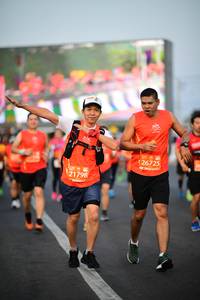 BIB: 26725, 21798
                            <button type="button" onclick="openModal(12489304)" class="btn btn-primary btn-sm float-right btn-popup" data-toggle="modal" data-target=".modal-high-quality">
                        <i class="fas fa-shopping-cart"></i> Add to Cart
                    </button>
                                            <button type="button" onclick="isThisMe(12489304, true)" class="btn btn-success btn-sm float-right btn-popup btn-isme hidden" data-toggle="tooltip" data-placement="bottom" title="นี่คือรูปของคุณใช่ไหม คลิกที่นี่เพื่อเอาเข้าอัลบั้ม">
                        <i class="fas fa-plus"></i> Add to album
                    </button>
                    <button type="button" onclick="isThisMe(12489304, false)" class="btn btn-warning btn-sm float-right btn-popup btn-isnotme hidden">
                        <i class="fas fa-ban"></i> Remove from album
                    </button>