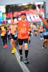 BIB: 21611
                            <button type="button" onclick="openModal(12488319)" class="btn btn-primary btn-sm float-right btn-popup" data-toggle="modal" data-target=".modal-high-quality">
                        <i class="fas fa-shopping-cart"></i> Add to Cart
                    </button>
                                            <button type="button" onclick="isThisMe(12488319, true)" class="btn btn-success btn-sm float-right btn-popup btn-isme hidden" data-toggle="tooltip" data-placement="bottom" title="นี่คือรูปของคุณใช่ไหม คลิกที่นี่เพื่อเอาเข้าอัลบั้ม">
                        <i class="fas fa-plus"></i> Add to album
                    </button>
                    <button type="button" onclick="isThisMe(12488319, false)" class="btn btn-warning btn-sm float-right btn-popup btn-isnotme hidden">
                        <i class="fas fa-ban"></i> Remove from album
                    </button>