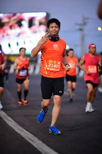 BIB: 21405
                            <button type="button" onclick="openModal(12476784)" class="btn btn-primary btn-sm float-right btn-popup" data-toggle="modal" data-target=".modal-high-quality">
                        <i class="fas fa-shopping-cart"></i> Add to Cart
                    </button>
                                            <button type="button" onclick="isThisMe(12476784, true)" class="btn btn-success btn-sm float-right btn-popup btn-isme hidden" data-toggle="tooltip" data-placement="bottom" title="นี่คือรูปของคุณใช่ไหม คลิกที่นี่เพื่อเอาเข้าอัลบั้ม">
                        <i class="fas fa-plus"></i> Add to album
                    </button>
                    <button type="button" onclick="isThisMe(12476784, false)" class="btn btn-warning btn-sm float-right btn-popup btn-isnotme hidden">
                        <i class="fas fa-ban"></i> Remove from album
                    </button>