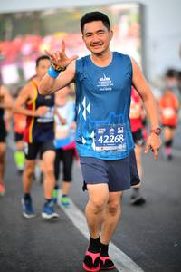 BIB: 42268
                            <button type="button" onclick="openModal(12024689)" class="btn btn-primary btn-sm float-right btn-popup" data-toggle="modal" data-target=".modal-high-quality">
                        <i class="fas fa-shopping-cart"></i> Add to Cart
                    </button>
                                            <button type="button" onclick="isThisMe(12024689, true)" class="btn btn-success btn-sm float-right btn-popup btn-isme hidden" data-toggle="tooltip" data-placement="bottom" title="นี่คือรูปของคุณใช่ไหม คลิกที่นี่เพื่อเอาเข้าอัลบั้ม">
                        <i class="fas fa-plus"></i> Add to album
                    </button>
                    <button type="button" onclick="isThisMe(12024689, false)" class="btn btn-warning btn-sm float-right btn-popup btn-isnotme hidden">
                        <i class="fas fa-ban"></i> Remove from album
                    </button>