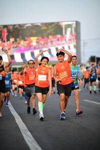 BIB: 101, 2004, 23319
                            <button type="button" onclick="openModal(12024238)" class="btn btn-primary btn-sm float-right btn-popup" data-toggle="modal" data-target=".modal-high-quality">
                        <i class="fas fa-shopping-cart"></i> Add to Cart
                    </button>
                                            <button type="button" onclick="isThisMe(12024238, true)" class="btn btn-success btn-sm float-right btn-popup btn-isme hidden" data-toggle="tooltip" data-placement="bottom" title="นี่คือรูปของคุณใช่ไหม คลิกที่นี่เพื่อเอาเข้าอัลบั้ม">
                        <i class="fas fa-plus"></i> Add to album
                    </button>
                    <button type="button" onclick="isThisMe(12024238, false)" class="btn btn-warning btn-sm float-right btn-popup btn-isnotme hidden">
                        <i class="fas fa-ban"></i> Remove from album
                    </button>