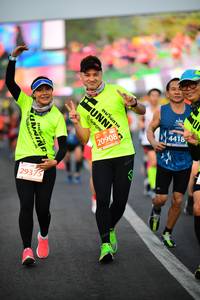 BIB: 4418, 20908, 29375
                            <button type="button" onclick="openModal(12488649)" class="btn btn-primary btn-sm float-right btn-popup" data-toggle="modal" data-target=".modal-high-quality">
                        <i class="fas fa-shopping-cart"></i> Add to Cart
                    </button>
                                            <button type="button" onclick="isThisMe(12488649, true)" class="btn btn-success btn-sm float-right btn-popup btn-isme hidden" data-toggle="tooltip" data-placement="bottom" title="นี่คือรูปของคุณใช่ไหม คลิกที่นี่เพื่อเอาเข้าอัลบั้ม">
                        <i class="fas fa-plus"></i> Add to album
                    </button>
                    <button type="button" onclick="isThisMe(12488649, false)" class="btn btn-warning btn-sm float-right btn-popup btn-isnotme hidden">
                        <i class="fas fa-ban"></i> Remove from album
                    </button>