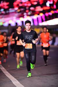 BIB: 20226
                            <button type="button" onclick="openModal(12795526)" class="btn btn-primary btn-sm float-right btn-popup" data-toggle="modal" data-target=".modal-high-quality">
                        <i class="fas fa-shopping-cart"></i> Add to Cart
                    </button>
                                            <button type="button" onclick="isThisMe(12795526, true)" class="btn btn-success btn-sm float-right btn-popup btn-isme hidden" data-toggle="tooltip" data-placement="bottom" title="นี่คือรูปของคุณใช่ไหม คลิกที่นี่เพื่อเอาเข้าอัลบั้ม">
                        <i class="fas fa-plus"></i> Add to album
                    </button>
                    <button type="button" onclick="isThisMe(12795526, false)" class="btn btn-warning btn-sm float-right btn-popup btn-isnotme hidden">
                        <i class="fas fa-ban"></i> Remove from album
                    </button>