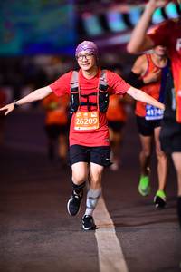 BIB: 4174, 26209
                            <button type="button" onclick="openModal(11922631)" class="btn btn-primary btn-sm float-right btn-popup" data-toggle="modal" data-target=".modal-high-quality">
                        <i class="fas fa-shopping-cart"></i> Add to Cart
                    </button>
                                            <button type="button" onclick="isThisMe(11922631, true)" class="btn btn-success btn-sm float-right btn-popup btn-isme hidden" data-toggle="tooltip" data-placement="bottom" title="นี่คือรูปของคุณใช่ไหม คลิกที่นี่เพื่อเอาเข้าอัลบั้ม">
                        <i class="fas fa-plus"></i> Add to album
                    </button>
                    <button type="button" onclick="isThisMe(11922631, false)" class="btn btn-warning btn-sm float-right btn-popup btn-isnotme hidden">
                        <i class="fas fa-ban"></i> Remove from album
                    </button>