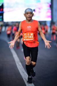 BIB: 27183
                            <button type="button" onclick="openModal(12479910)" class="btn btn-primary btn-sm float-right btn-popup" data-toggle="modal" data-target=".modal-high-quality">
                        <i class="fas fa-shopping-cart"></i> Add to Cart
                    </button>
                                            <button type="button" onclick="isThisMe(12479910, true)" class="btn btn-success btn-sm float-right btn-popup btn-isme hidden" data-toggle="tooltip" data-placement="bottom" title="นี่คือรูปของคุณใช่ไหม คลิกที่นี่เพื่อเอาเข้าอัลบั้ม">
                        <i class="fas fa-plus"></i> Add to album
                    </button>
                    <button type="button" onclick="isThisMe(12479910, false)" class="btn btn-warning btn-sm float-right btn-popup btn-isnotme hidden">
                        <i class="fas fa-ban"></i> Remove from album
                    </button>