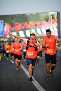 BIB: 26725, 21798
                            <button type="button" onclick="openModal(12489261)" class="btn btn-primary btn-sm float-right btn-popup" data-toggle="modal" data-target=".modal-high-quality">
                        <i class="fas fa-shopping-cart"></i> Add to Cart
                    </button>
                                            <button type="button" onclick="isThisMe(12489261, true)" class="btn btn-success btn-sm float-right btn-popup btn-isme hidden" data-toggle="tooltip" data-placement="bottom" title="นี่คือรูปของคุณใช่ไหม คลิกที่นี่เพื่อเอาเข้าอัลบั้ม">
                        <i class="fas fa-plus"></i> Add to album
                    </button>
                    <button type="button" onclick="isThisMe(12489261, false)" class="btn btn-warning btn-sm float-right btn-popup btn-isnotme hidden">
                        <i class="fas fa-ban"></i> Remove from album
                    </button>
